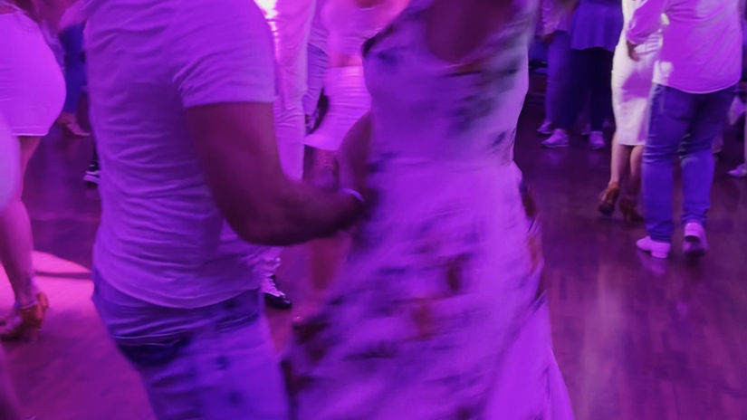 Oliver Pineda & Carmen Lorente.mov
